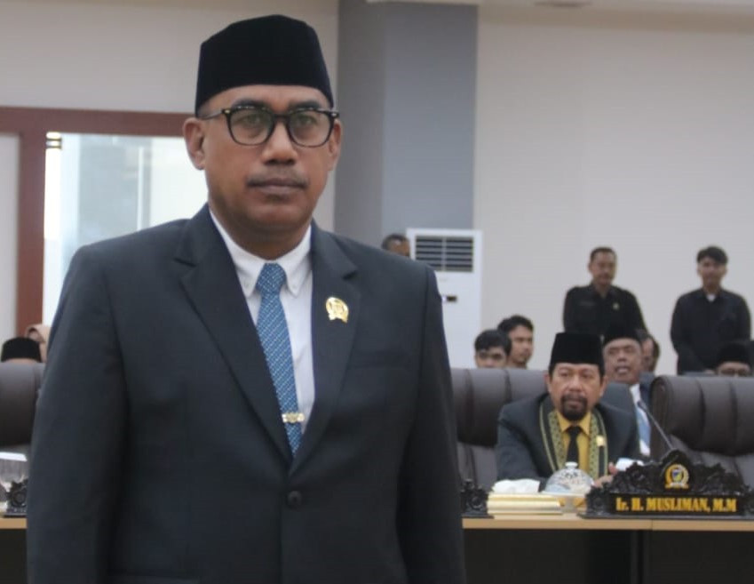 FOTO_BERITA_1---DPRD_SULTENG_AMBO_DALLE.jpg