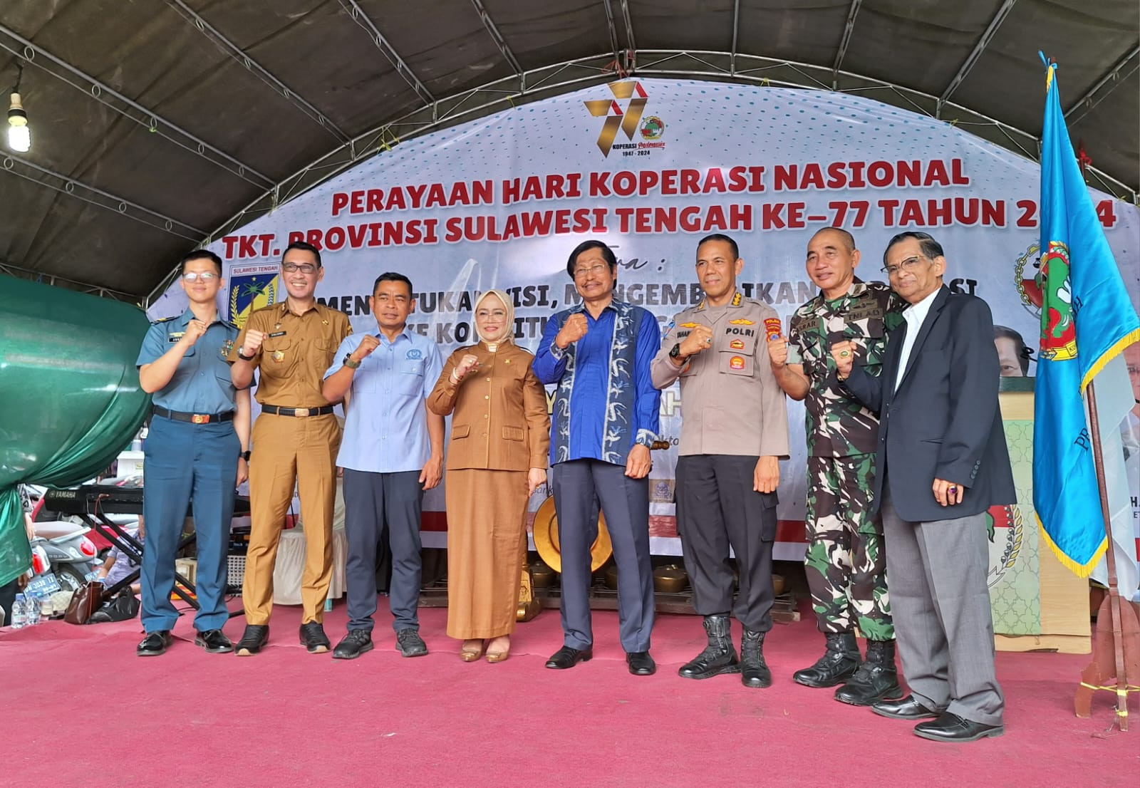 FOTO_BERITA_1---DPRD_SULTENG_HENRI_MUHIDIN.jpg