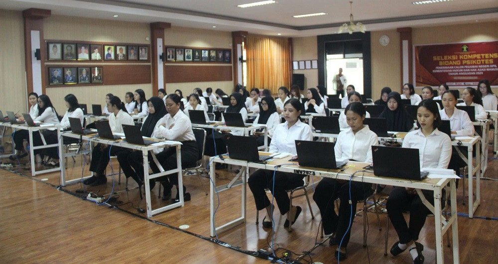 FOTO_BERITA_1---KEMENKUMHAM_CPNS.jpg
