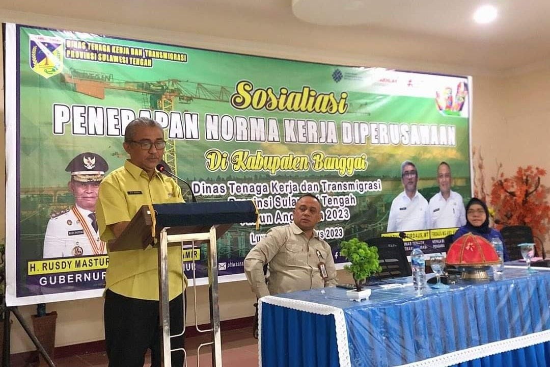 FOTO_BERITA_2---DISNAKERTRANS_SULTENG1.jpg