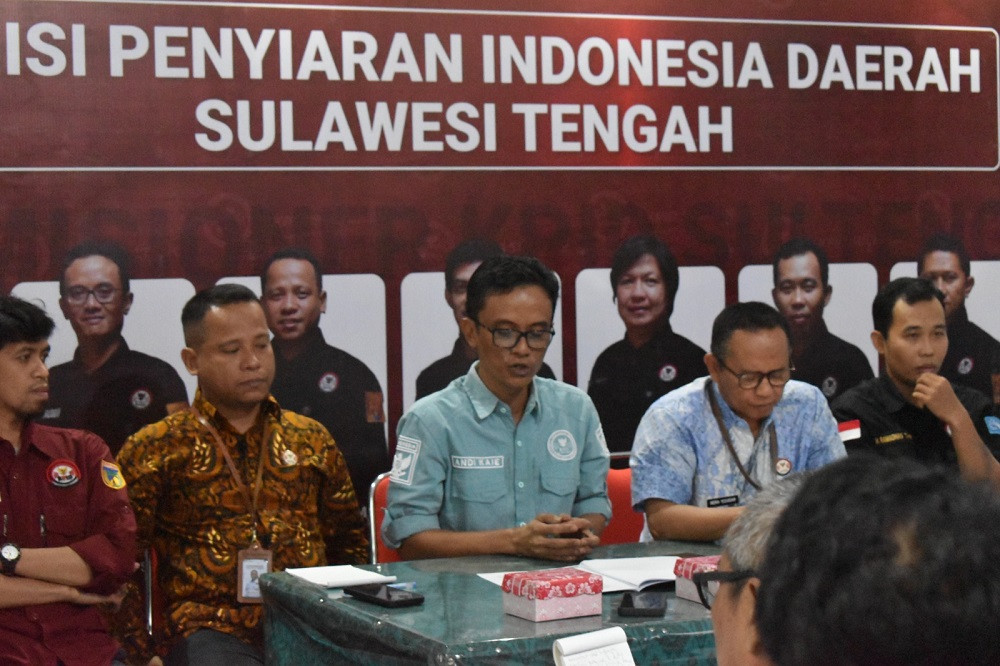 FOTO_BERITA_2---KPID_AWARD.jpg