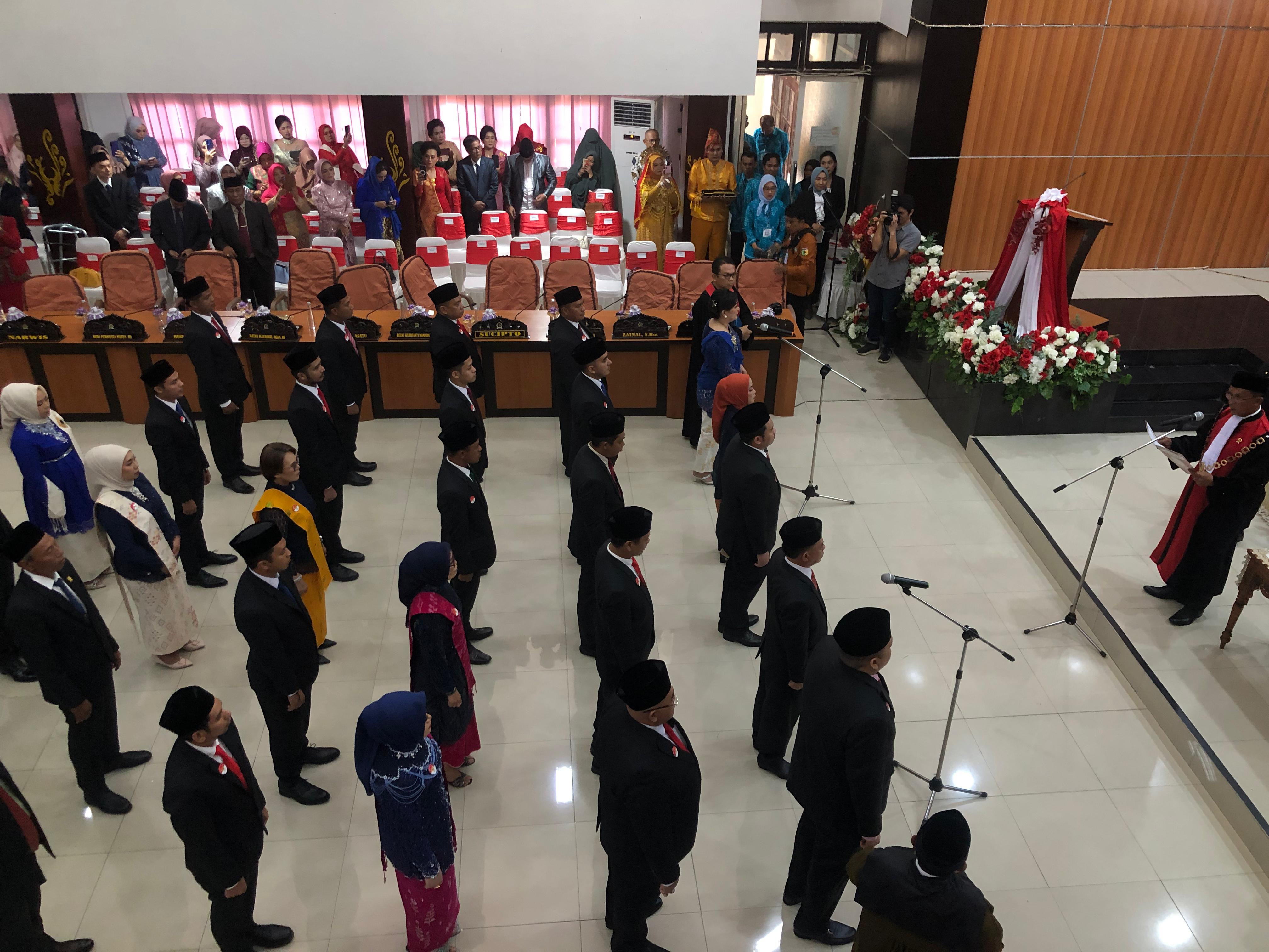 FOTO_HL---DPRD_PALU.jpg