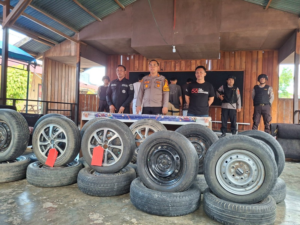FOTO_HL---PENCURI_BAN_SEREP.jpg