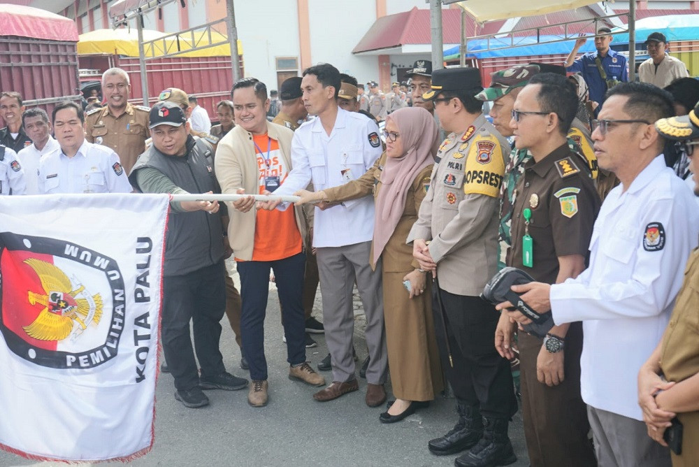 FOTO_HL---SEKKOT_LOGISTIK_PEMILU.jpg
