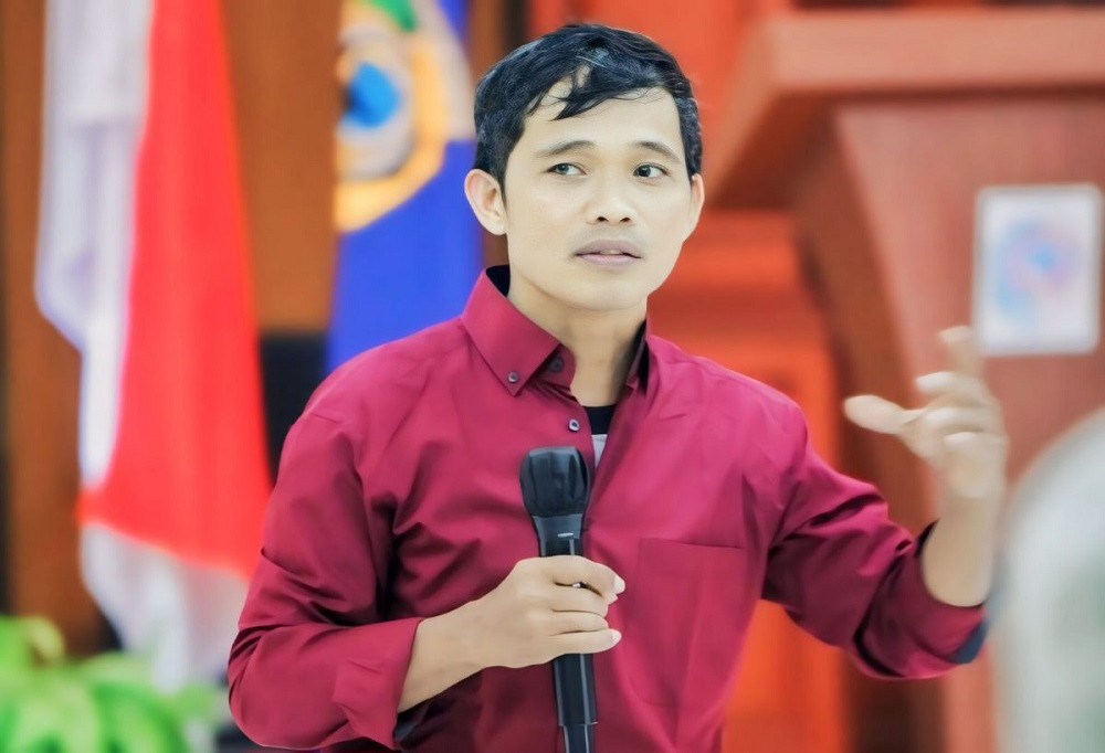 FOTO_KAKI---AJI_PALU.jpg