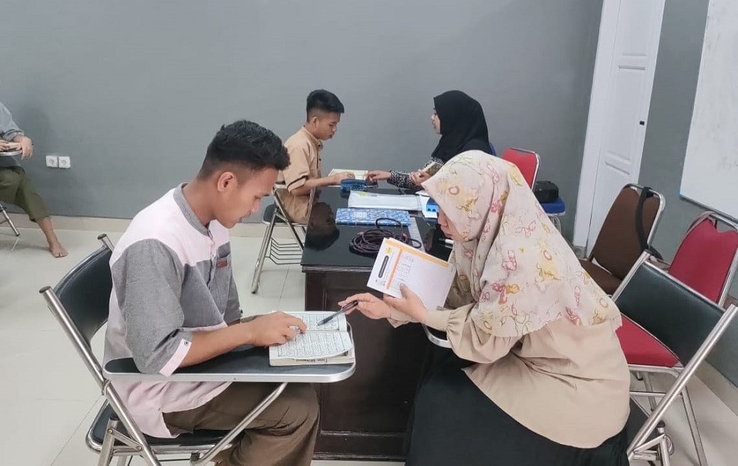 FOTO_KAKI---LPKA_PALU.jpg