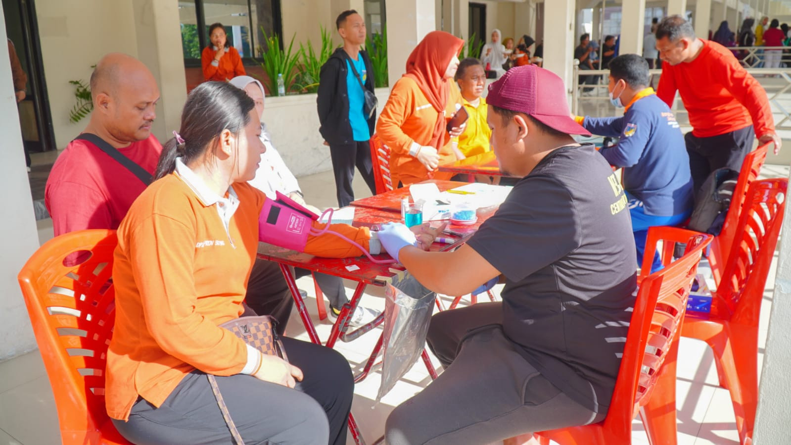 FOTO_KAKI---PMI_SULTENG.jpg