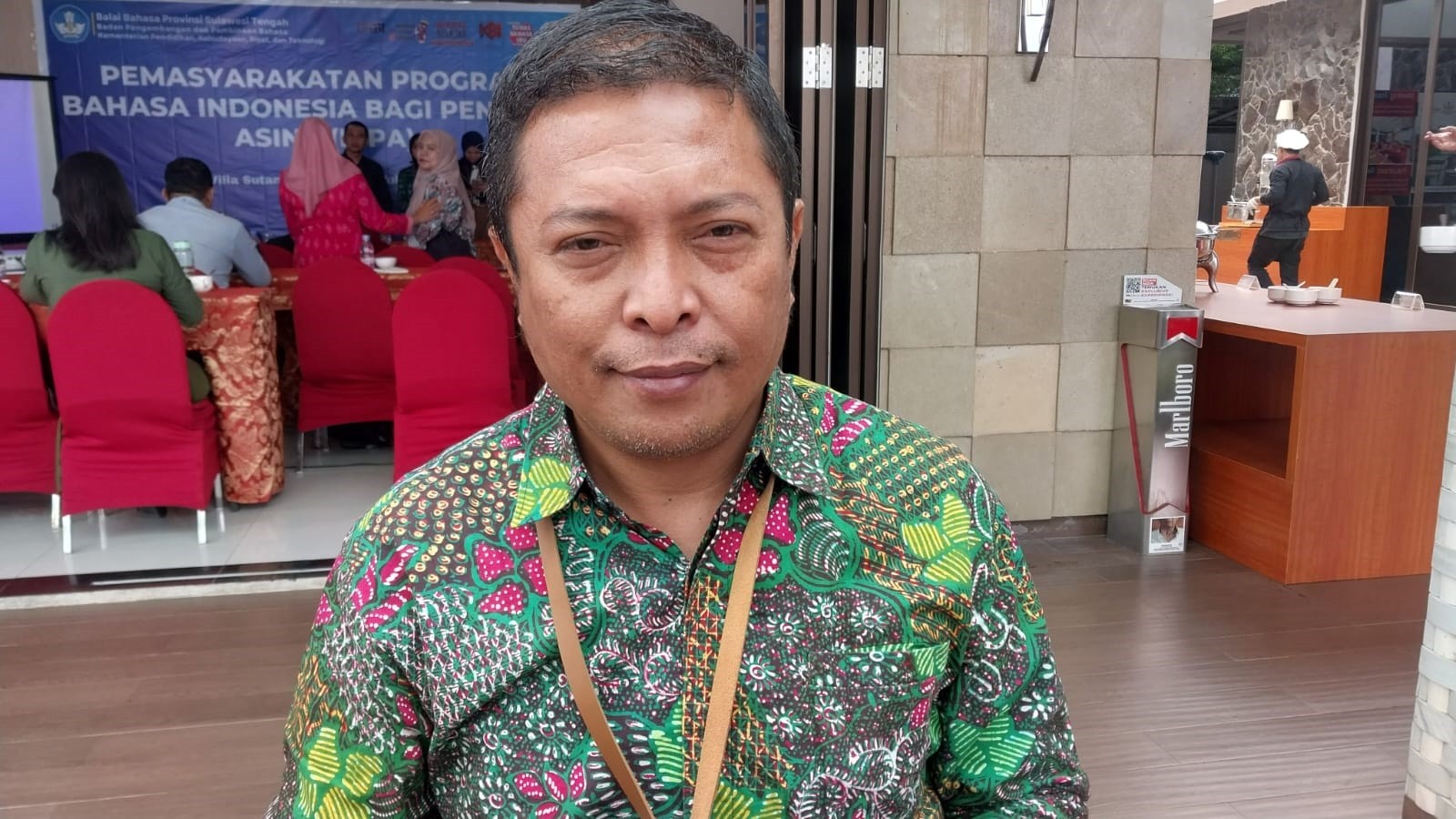FOTO_KIRI---BALAI_BAHASA.jpg