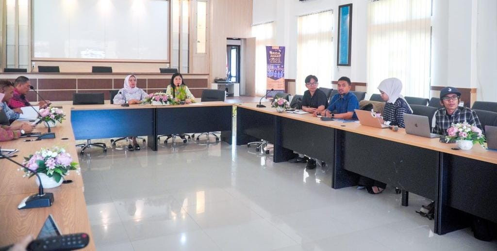 FOTO_KIRI---LOMBA_TTG.jpg