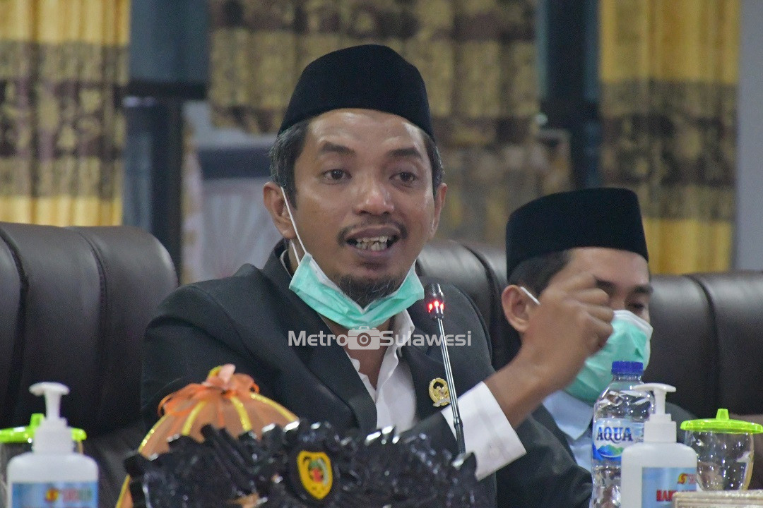 HL--_GURU_DONGGALA2.JPG