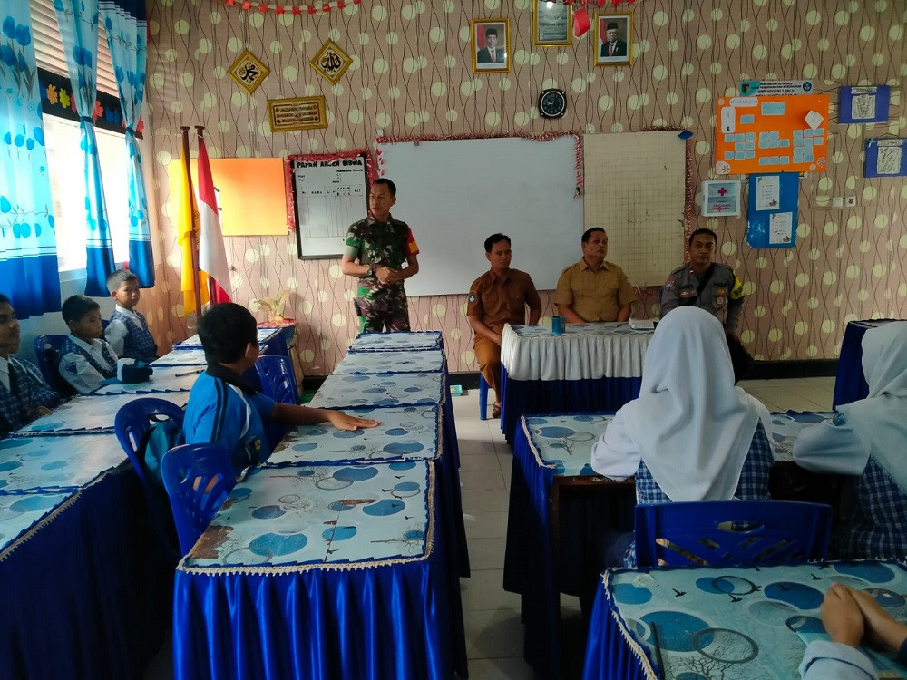 KAKI----TNI.jpg