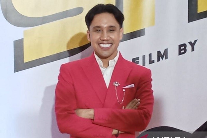 SLANK.jpg