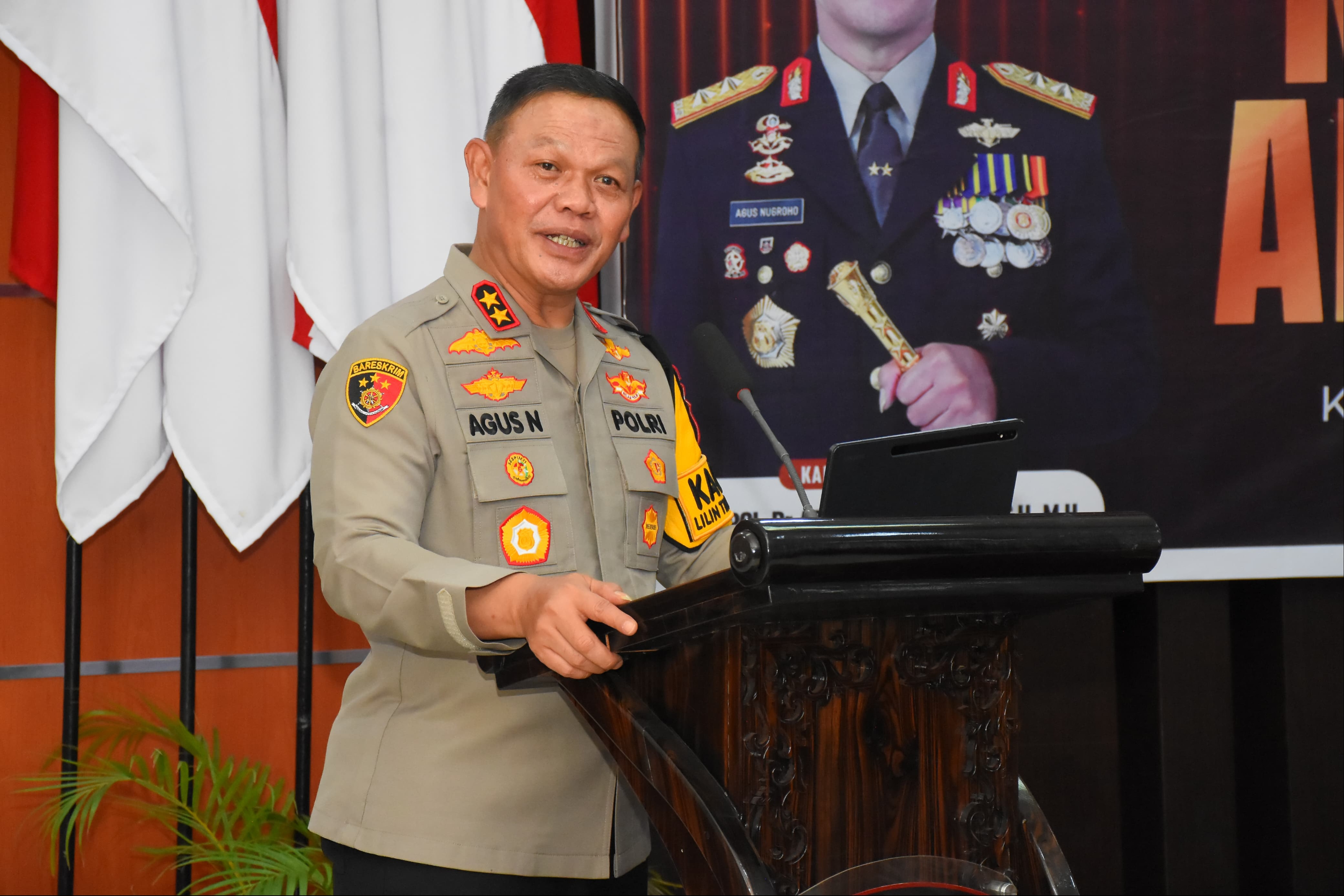 agus_kapolda_sulteng.jpg