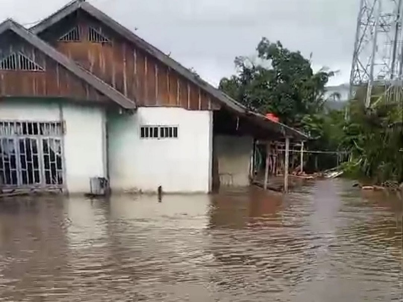 banjir1.jpg