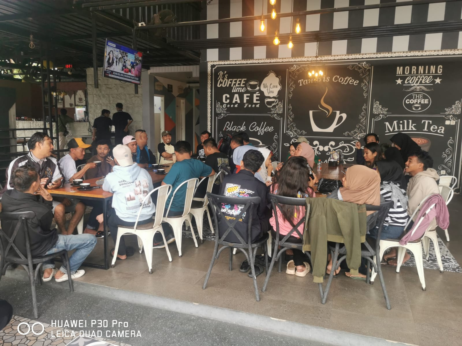 dukung2.jpg