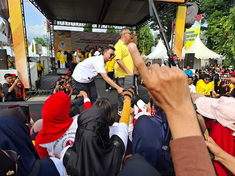 golkar41.jpg