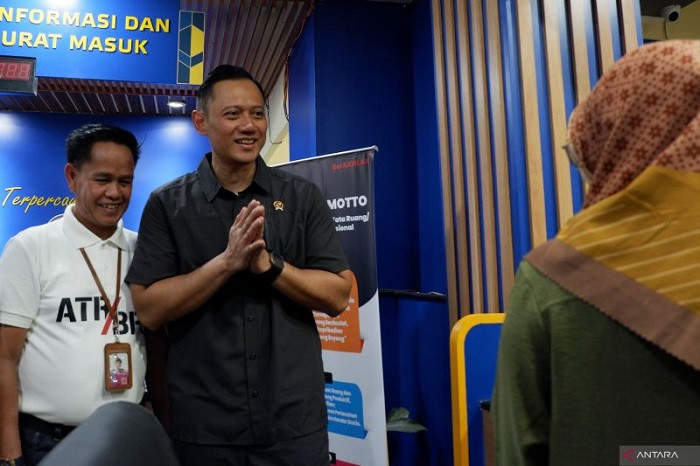 menteri_atr.jpg