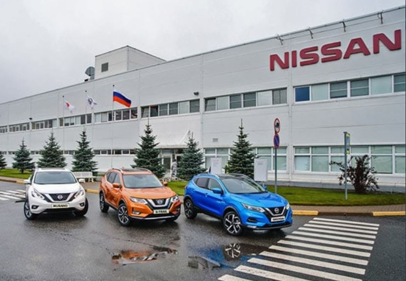 nissan.JPG