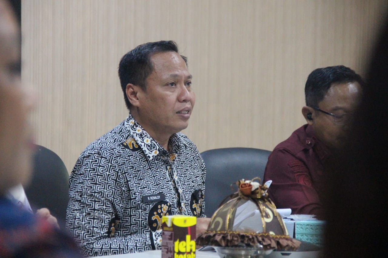 rakhmat_renaldy_kemenkum_sulteng.jpg