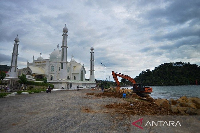 Hari Ini, Kebanyakan Kota Besar di Indonesia Diprakirakan Berawan