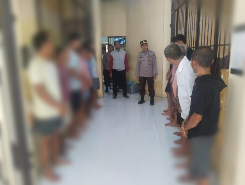 Cek Ruang Tahanan, Beri Pembinaan ke Para Tahanan