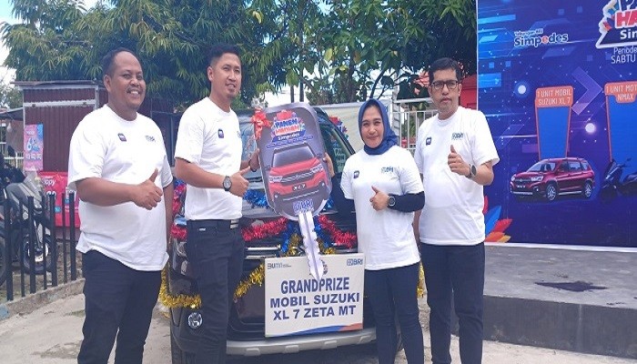 Nasabah BRI Unit Toboli Raih Hadiah Mobil
