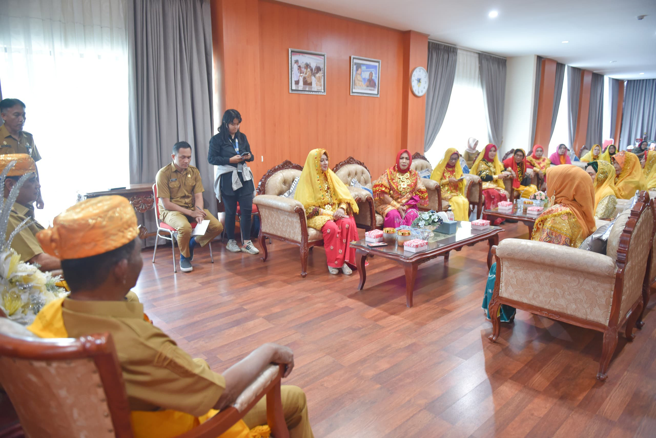 Gubernur Dorong Pemda Desain Kurikulum Mulok Untuk Lestarikan Bahasa Daerah dan Budaya Lokal