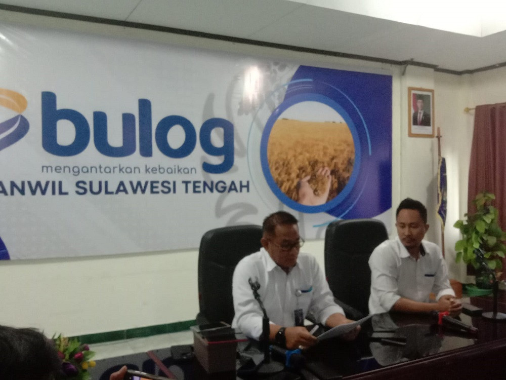 Bulog Mulai Salurkan Bantuan Pangan Tahap Akhir