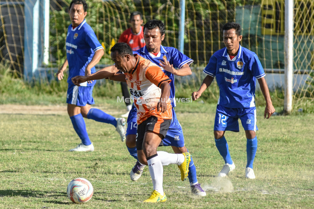 Real Fc Tantang MJA di Semi Final Moh Ridwan Cup U39+