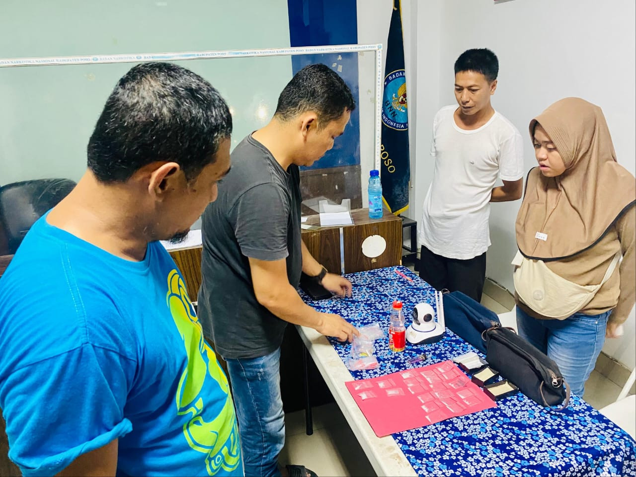 Pesta Sabu, Ayah, Ibu dan Anak di Poso Ditangkap