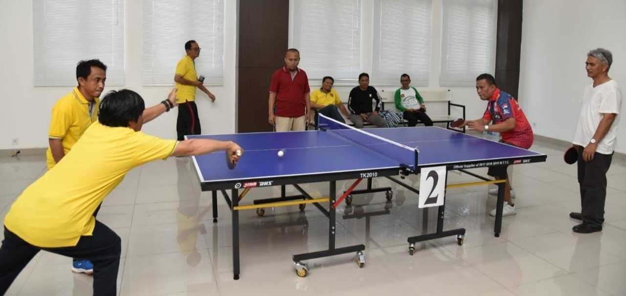 FKIP Untad Juara Lomba Tenis Meja