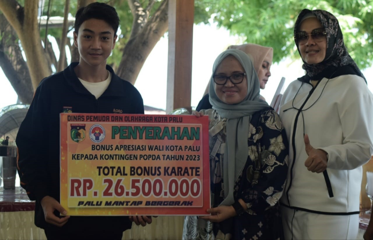 Hujan Bonus ke Kontingen POPDA Kota Palu