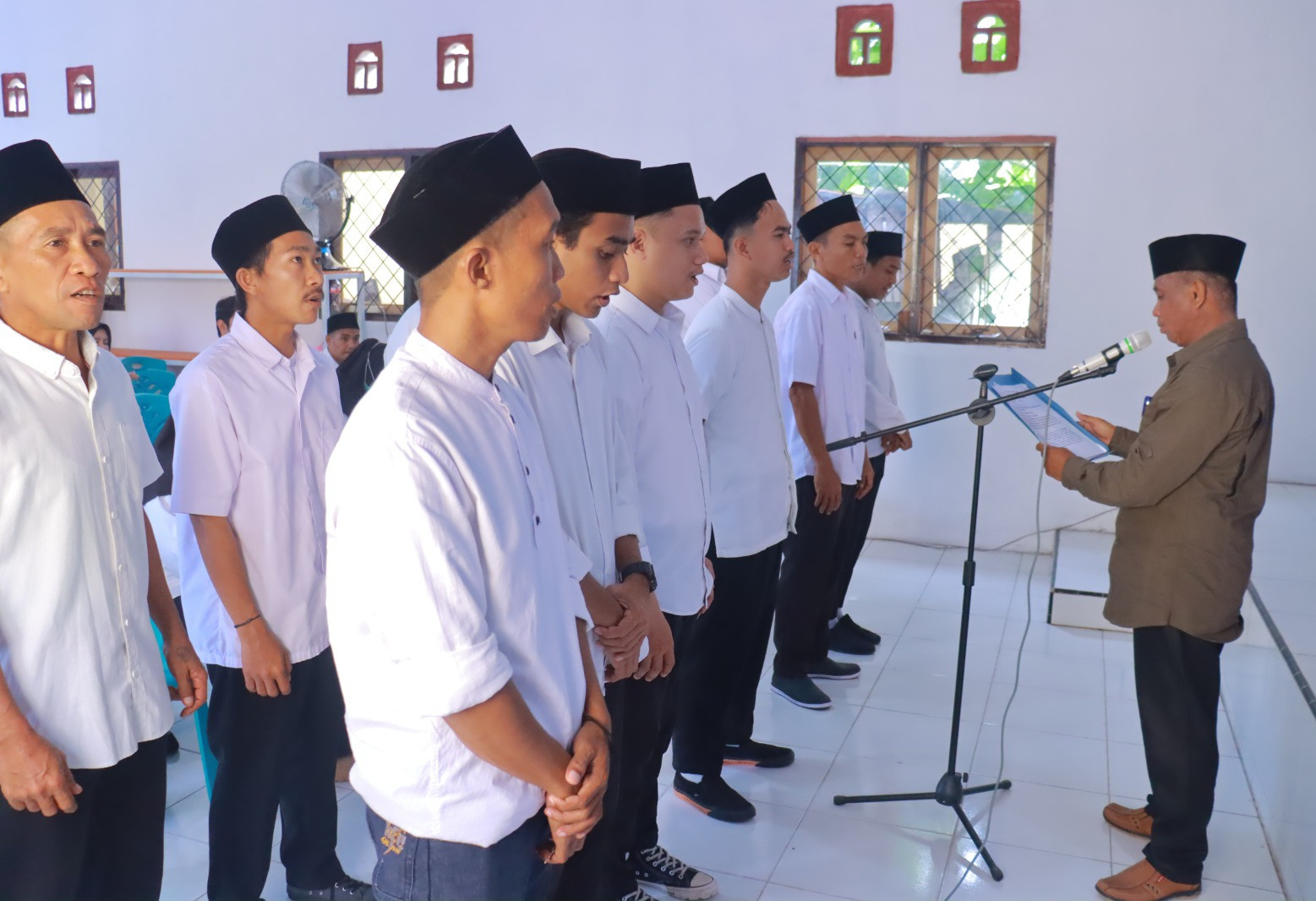 7.504 Anggota KPPS Kota Palu Dilantik