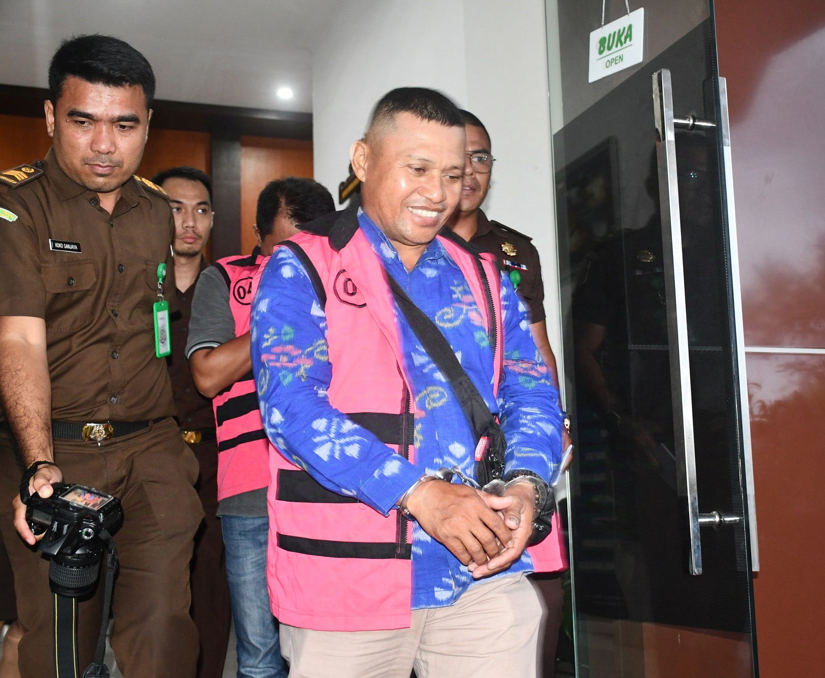Korupsi Dana Gercep, Kejari Donggala Tahan Kades Sipi dan Dua Fasilitator