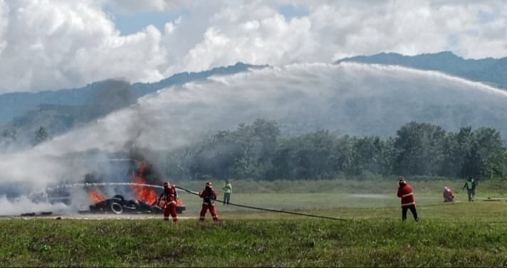 Bandara Mutiara Sis Al-Jufri Gelar Latihan Penanggulangan Kecelakaan Pesawat