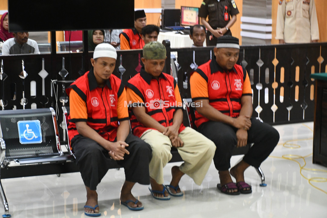 Terdakwa Pencurian Semen Minta Keringanan Hukuman