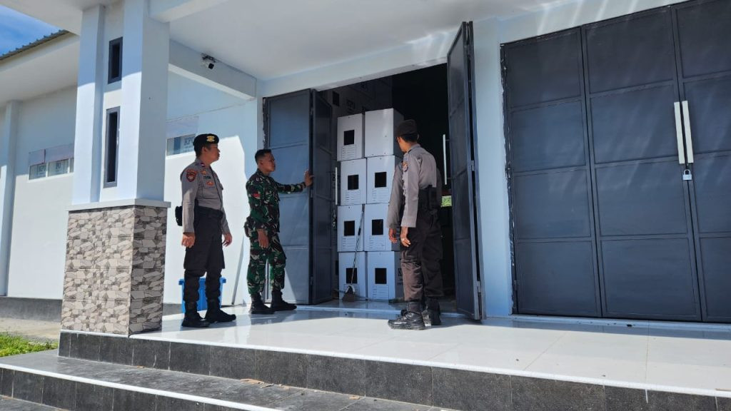 Jelang Distribusi Logistik ke PPK, Polres Banggai Intensifkan Pengamanan