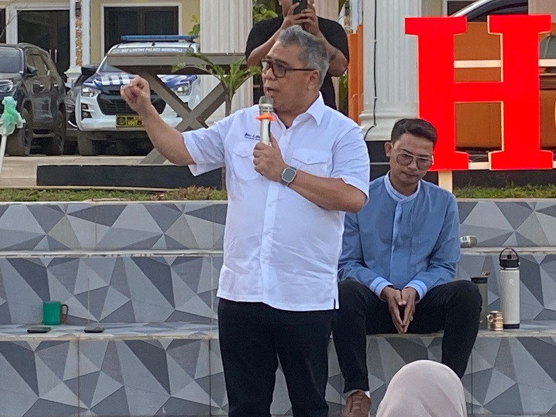 Ini Dia Politik Santun Ala Pasangan BerAmal, Difitnah: Disenyumin Aja