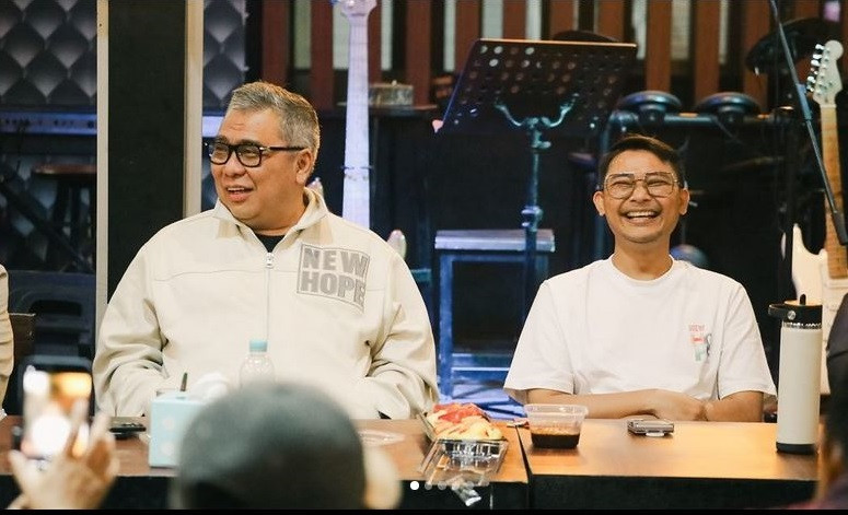 Ahmad Ali Tegaskan Kritik Soal Jalan di Kotaraya Aspirasi dari Masyarakat