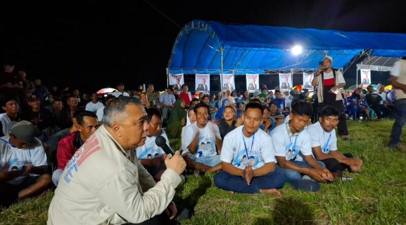 Ribuan Warga Toili Hadiri Kampanye BERAMAL, Ahmad Ali Duduk Merumput