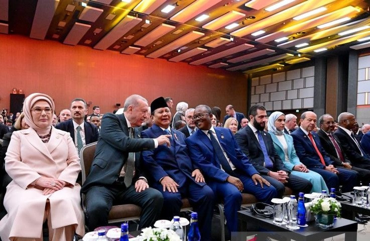 Prabowo Berbincang Hangat dengan Para Pemimpin Dunia di Forum Antalya