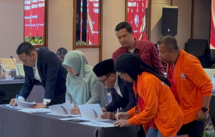 KPU DKI: Rekapitulasi Sah Meski Saksi Paslon 1 dan 2 Tak Tanda Tangan