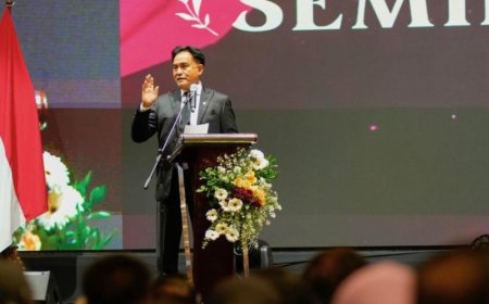 Menko Yusril Buka Peluang Rancang UU Khusus Organisasi Profesi