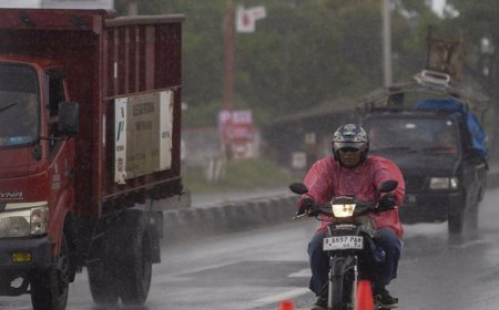 BMKG: Waspada Hujan Ringan Hingga Lebat di Berbagai Kota Besar RI