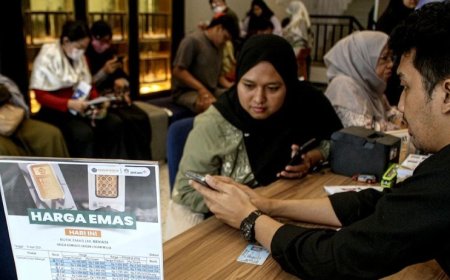 Harga Emas Antam Kamis Naik Rp8.000 ke Angka Rp1,923 Juta/Gram
