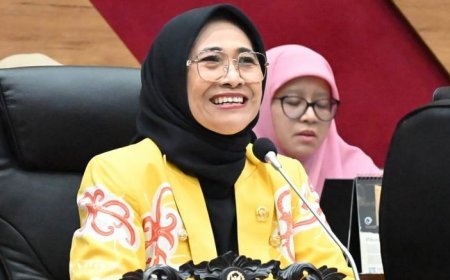 Sambut Baik Putusan MK Gratiskan Pendidikan Dasar, Berikut Usul Ketua Komisi X DPR