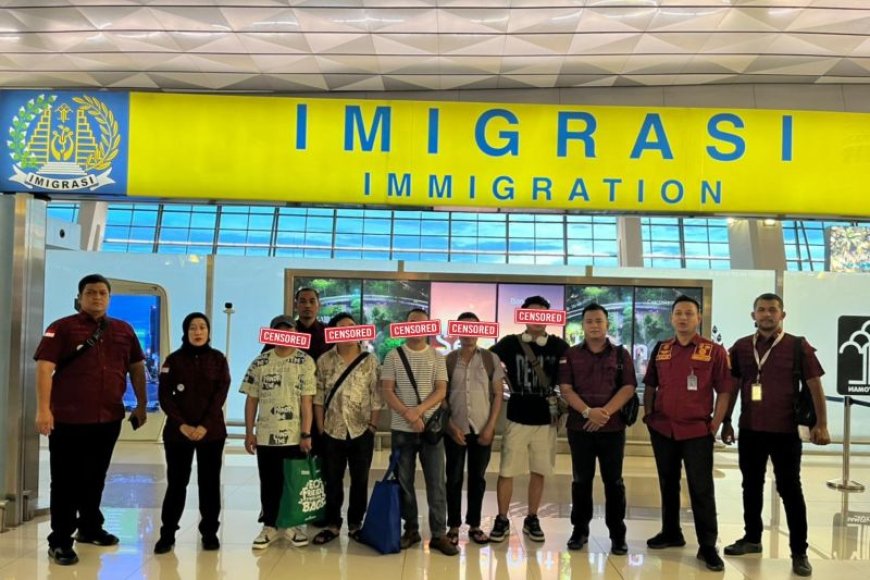 8 WNA Asal China Dideportasi dari Banggai