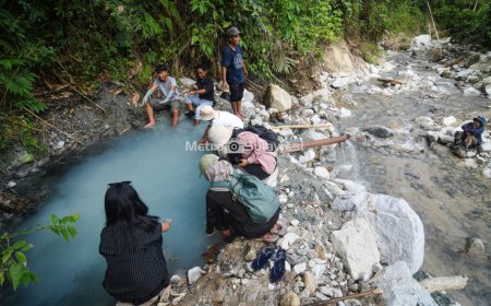 Menyingkap Panas Bumi  di Balik Indahnya Lengkeka