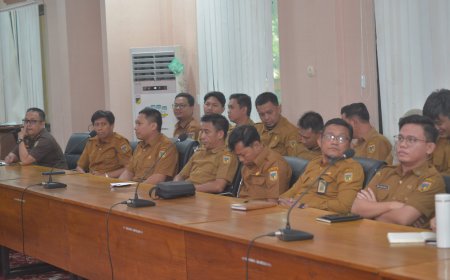 Prihatin Proyek Molor, Masjid Raya Disorot