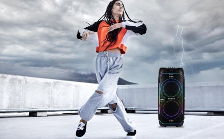 SHARP Luncurkan Party Speaker Stylish, Solusi Hiburan Portable Kekinian